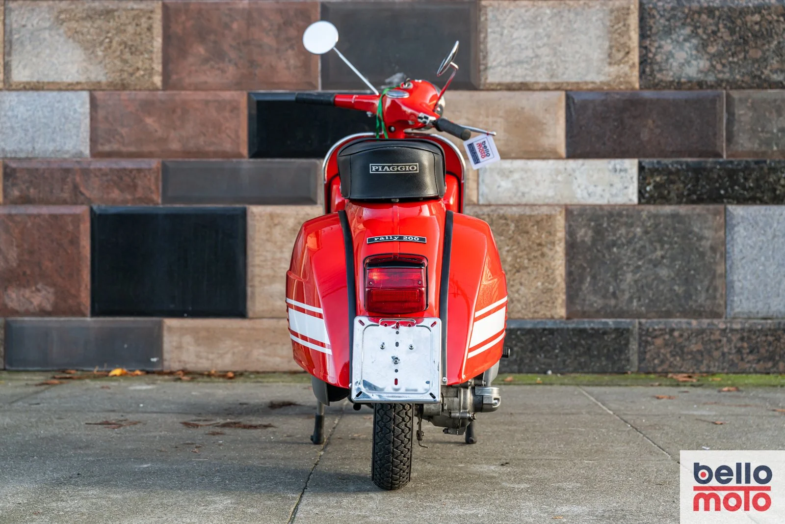 PIAGGIO VESPA パーツリスト　200ラリー他 1974 VESPA RALLY 200 Red — Bello Moto SF